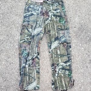 Mossy Oak Break-Up Infinity Pink and Gray Apparel
